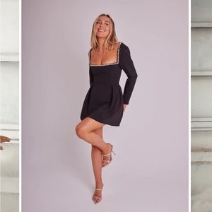 Elegant Black Long Sleeve Dress